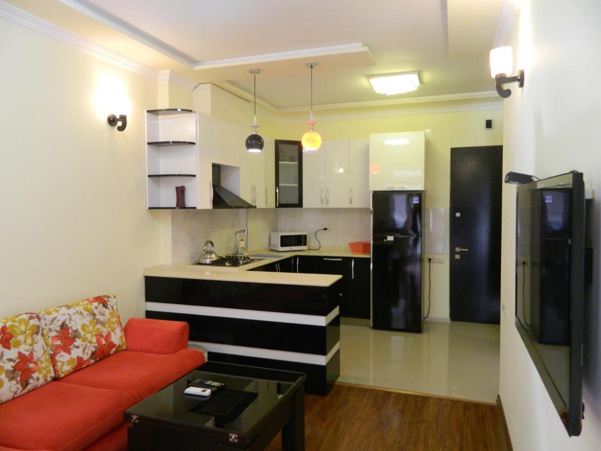 באטומי Chemi Saxli Apartment מראה חיצוני תמונה